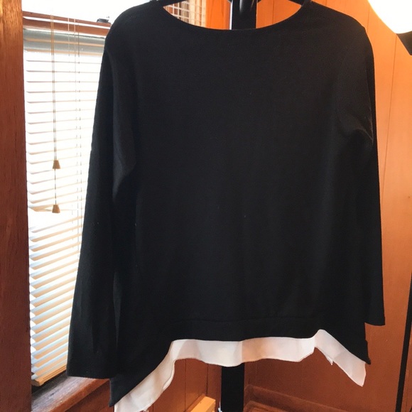 Pebble and Stone Black Top - Picture 11 of 13